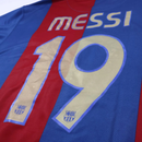Camisa Retrô Barcelona 2006/07 Home - Messi Nº19